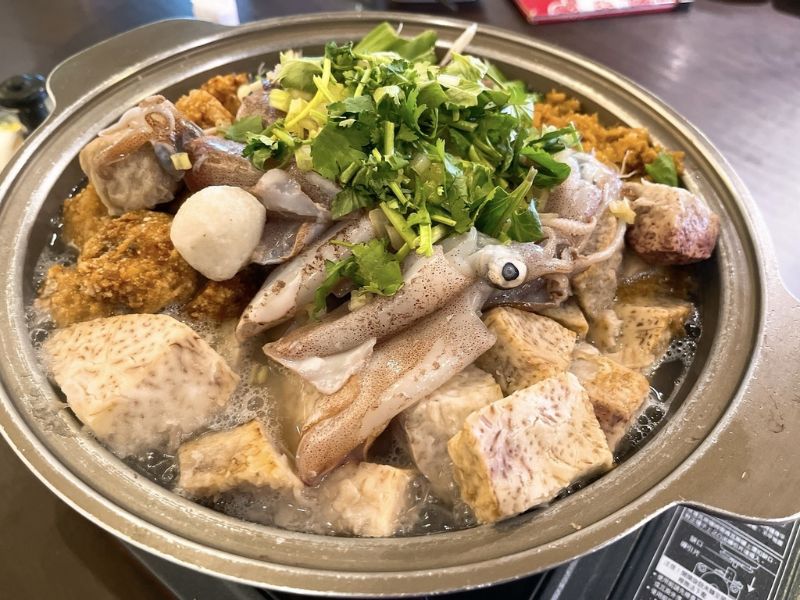 丸滿台灣味手路菜「狗母魚酥米粉鍋」