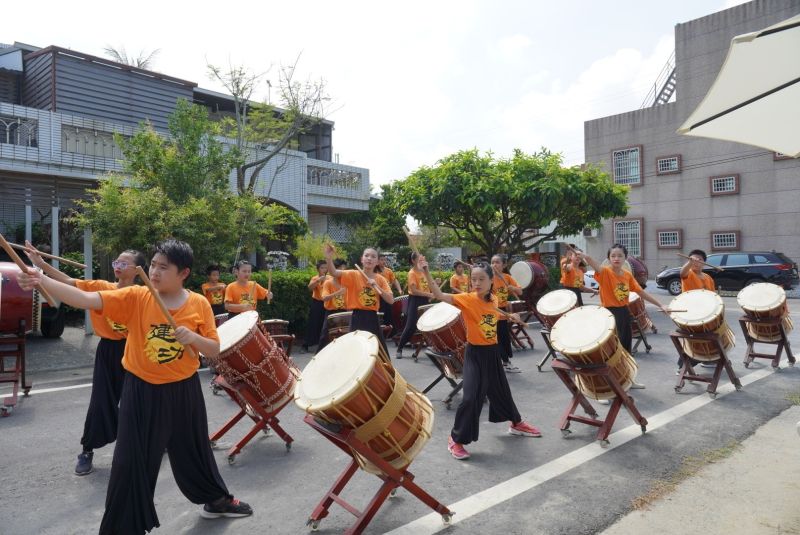 台灣極西點 七股生力漁村創新計劃 七股建功國小創鼓隊揭開序幕